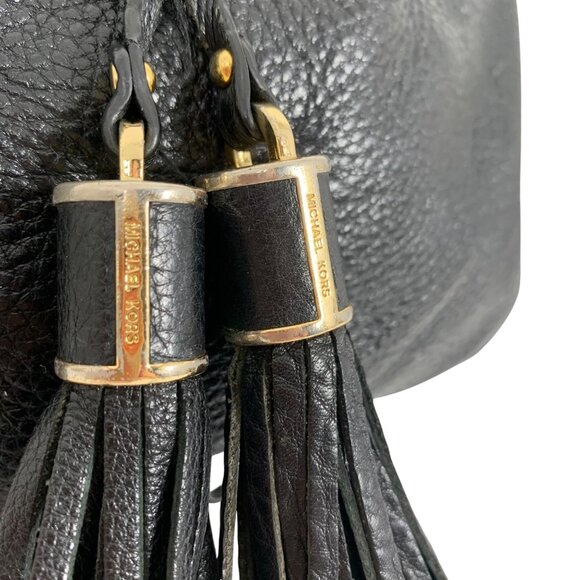 Michael Kors Camden Drawstring Tassel Bag Black Pebbled Leather - Picture 3 of 14